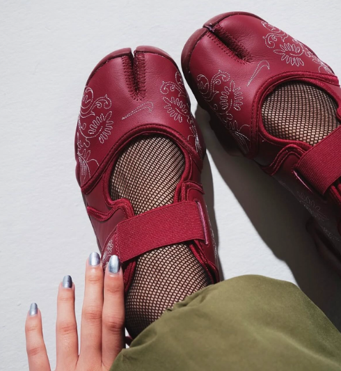 Наймодніші кросівки 2026 року, які стануть головною інвестицією